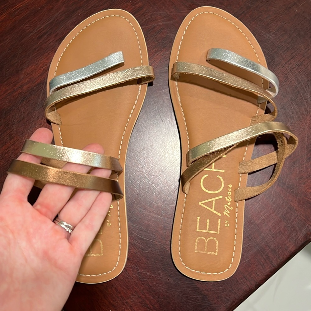 Beach by Matisse multi colored metallic sandals